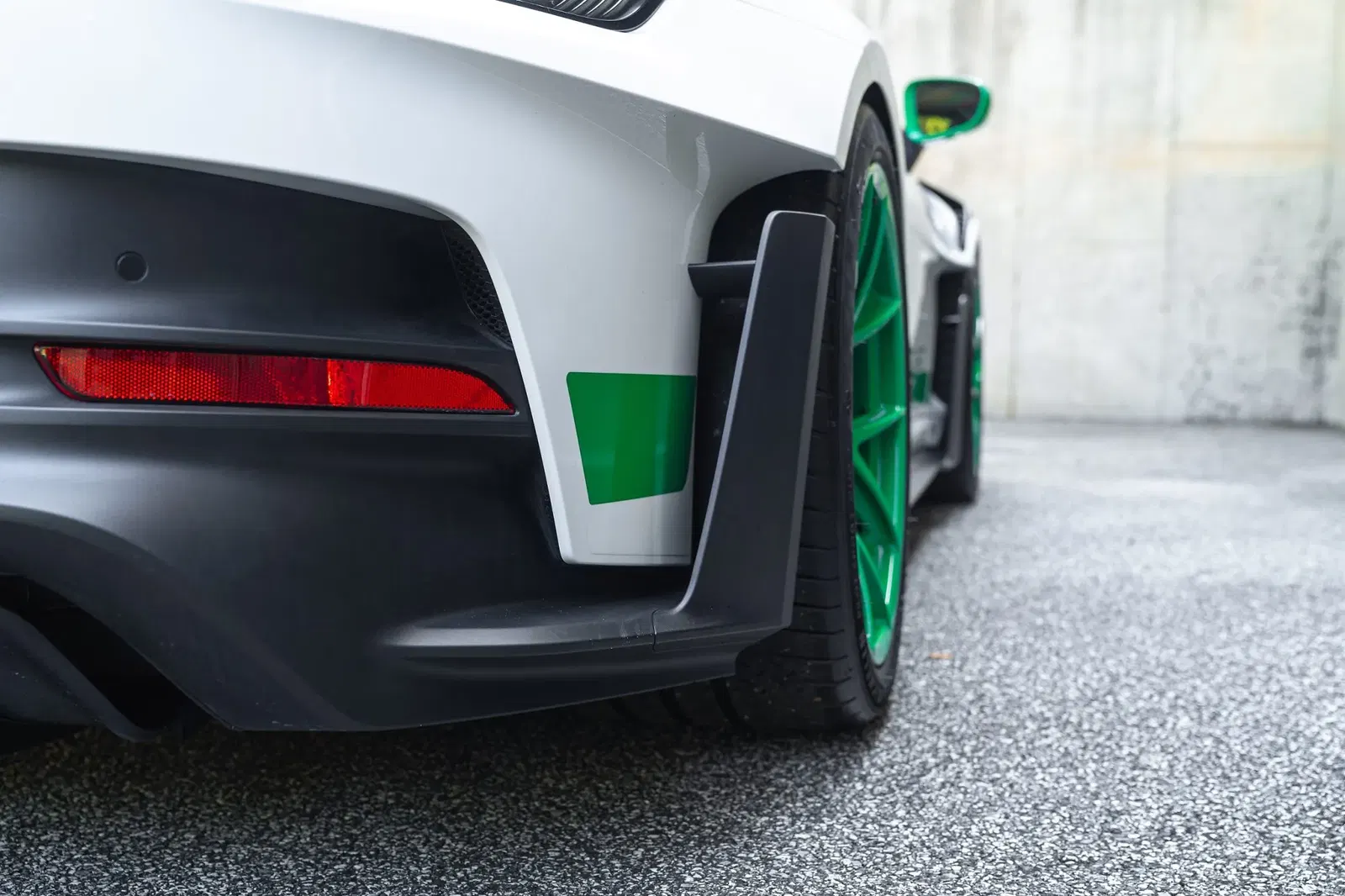 2023 Porsche 911 GT3 RS Tribute to Carrera RS Package