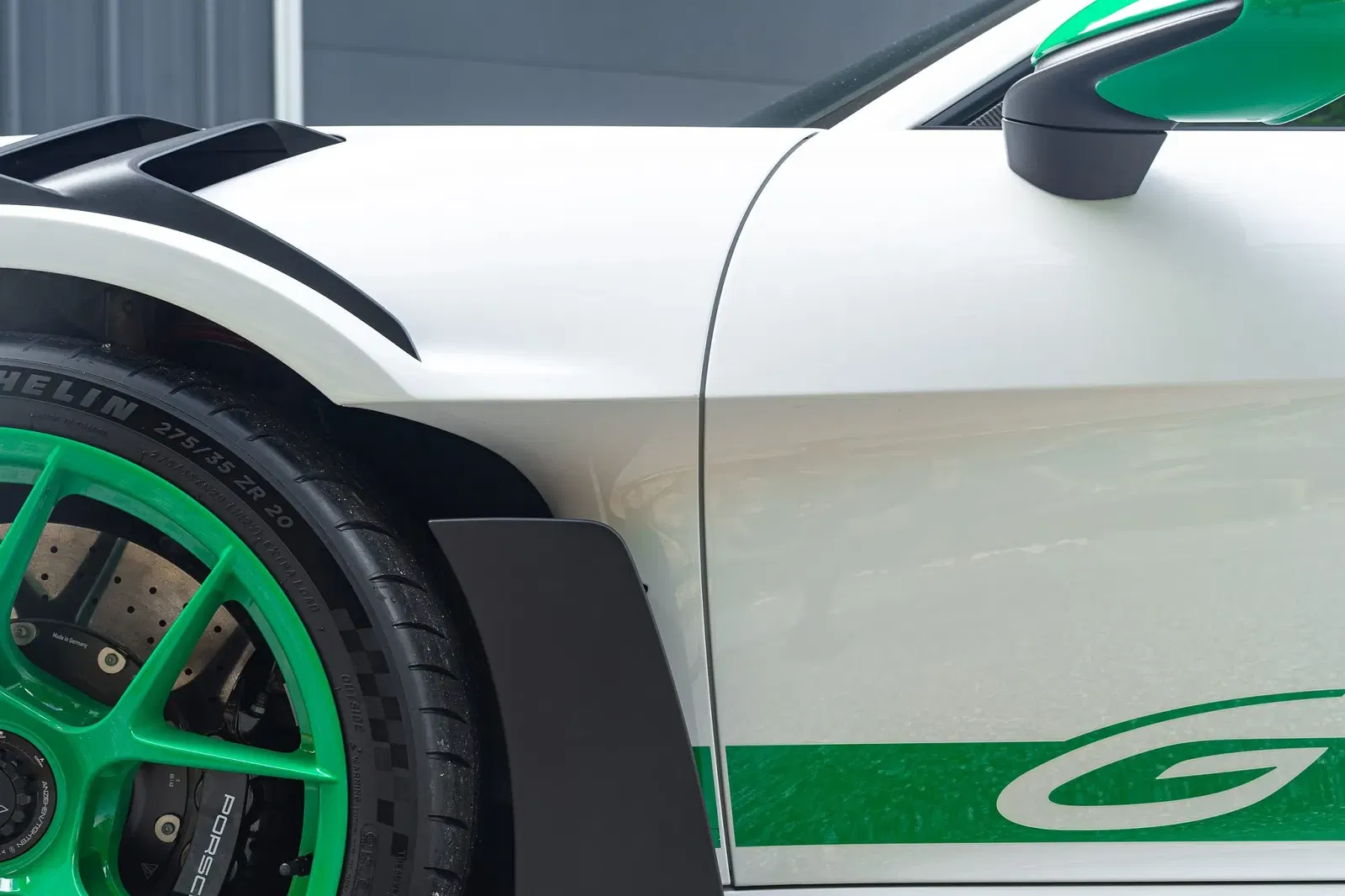 2023 Porsche 911 GT3 RS Tribute to Carrera RS Package