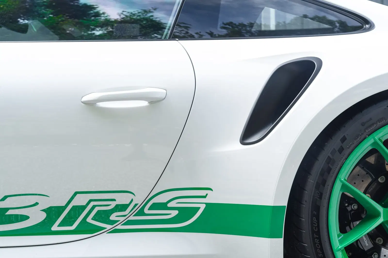 2023 Porsche 911 GT3 RS Tribute to Carrera RS Package