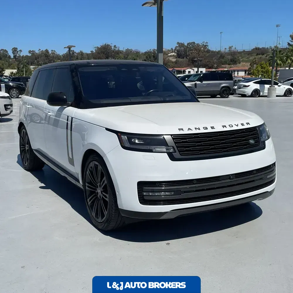 2023 Land Rover Range Rover SE
