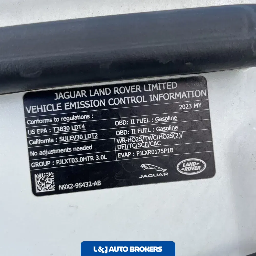 2023 Land Rover Range Rover SE