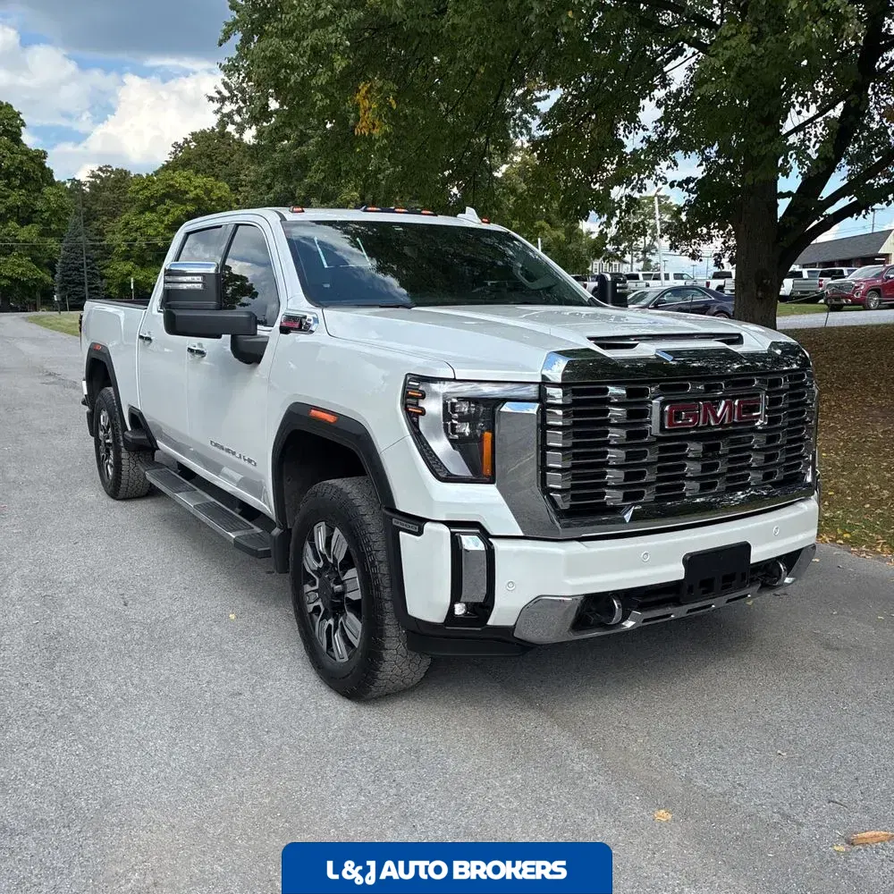 2025 GMC Sierra 2500 Denali