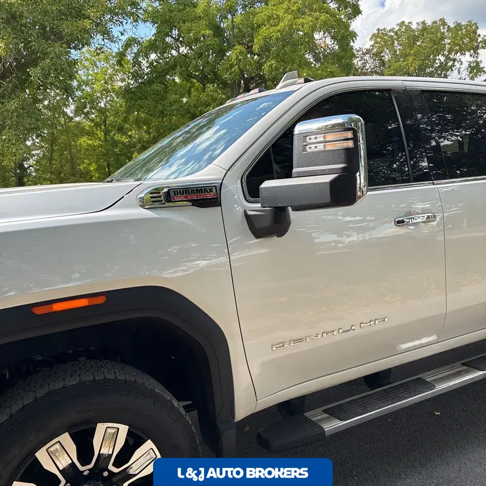 2025 GMC Sierra 2500 Denali