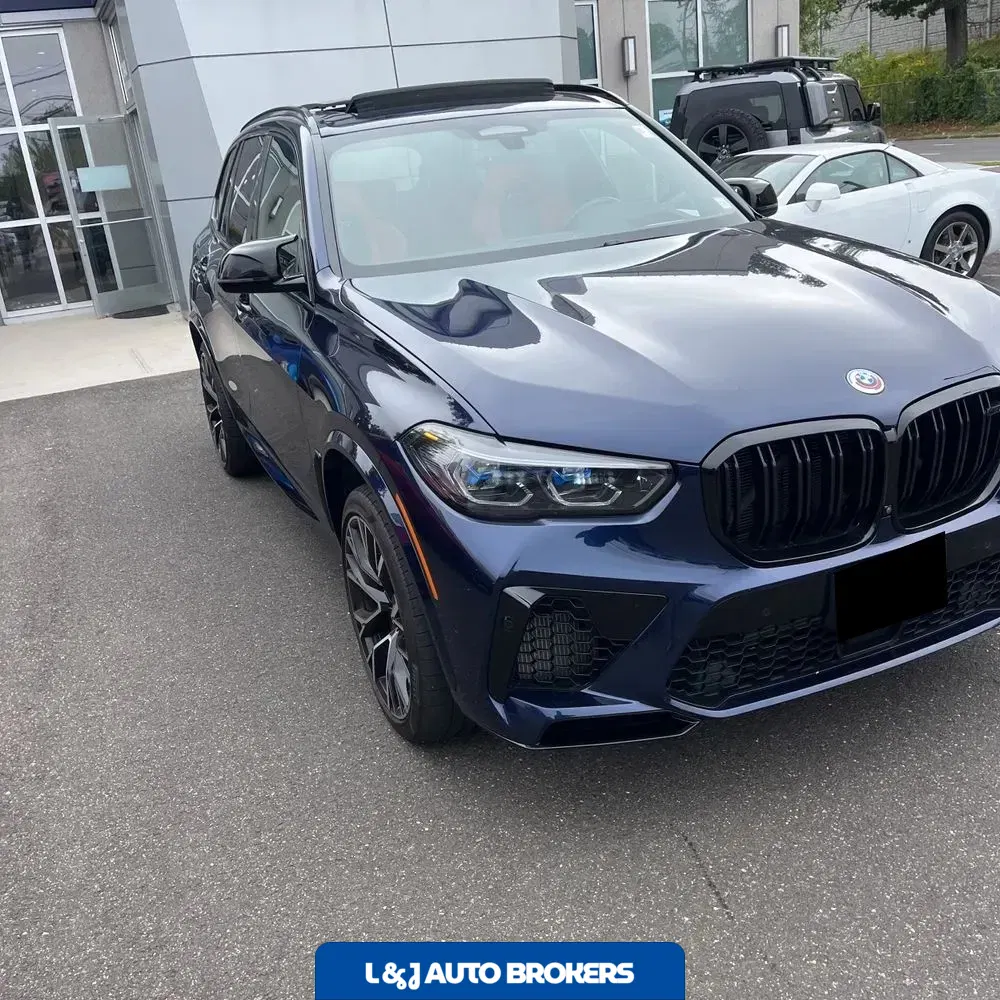 2022 BMW X5 M