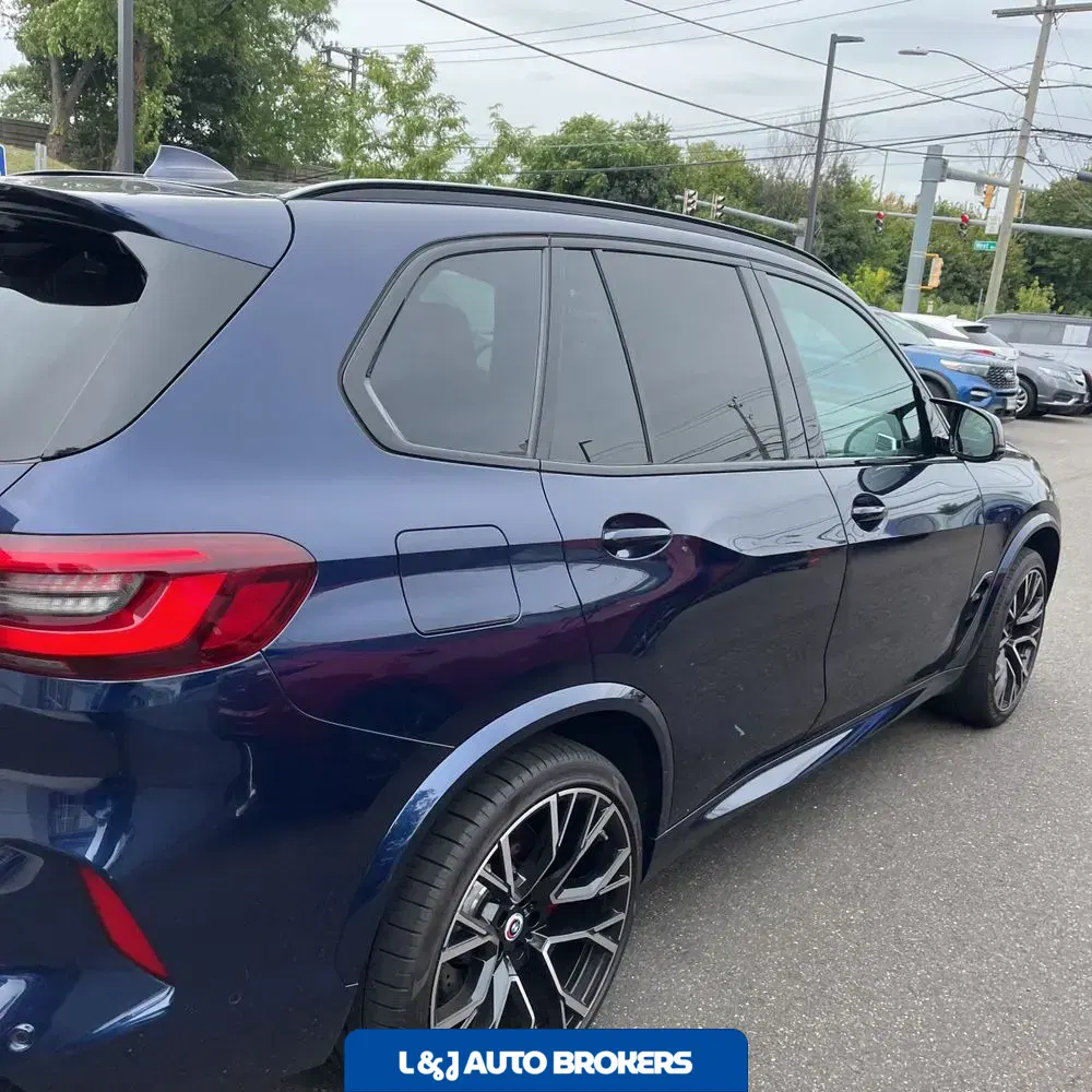 2022 BMW X5 M