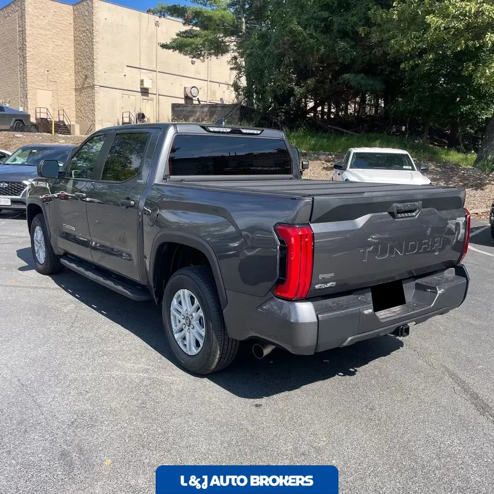 2025 Toyota Tundra SR5