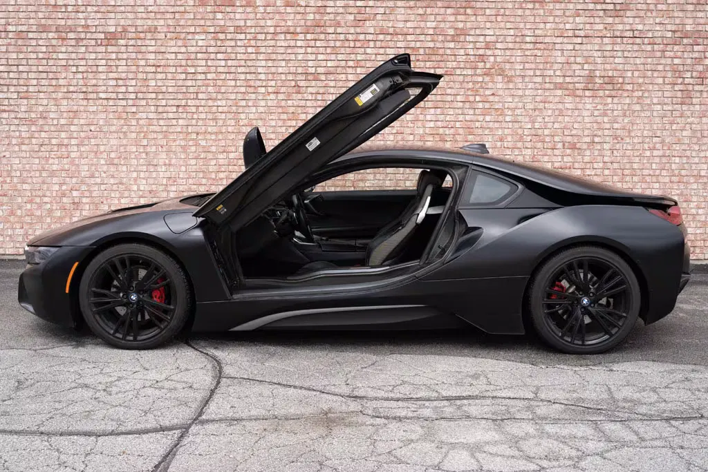2017 BMW I8 Protonic Frozen Black Edition