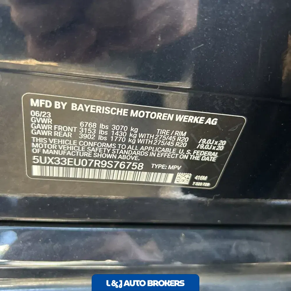 2024 BMW X5 M60i