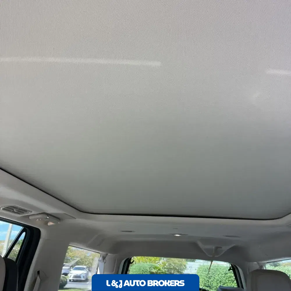 2023 Lincoln Navigator L Reserve