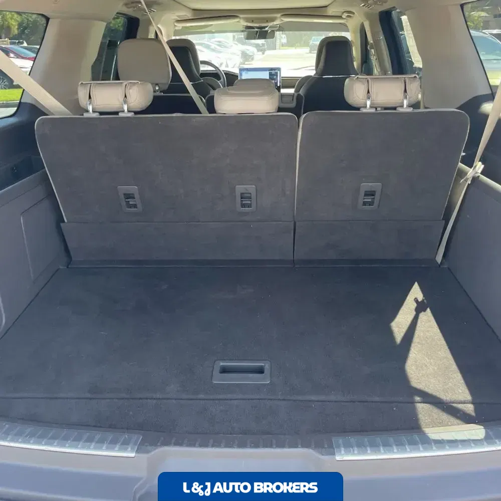 2023 Lincoln Navigator L Reserve