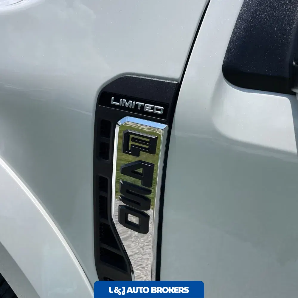2024 Ford F-450 Super Duty Limited