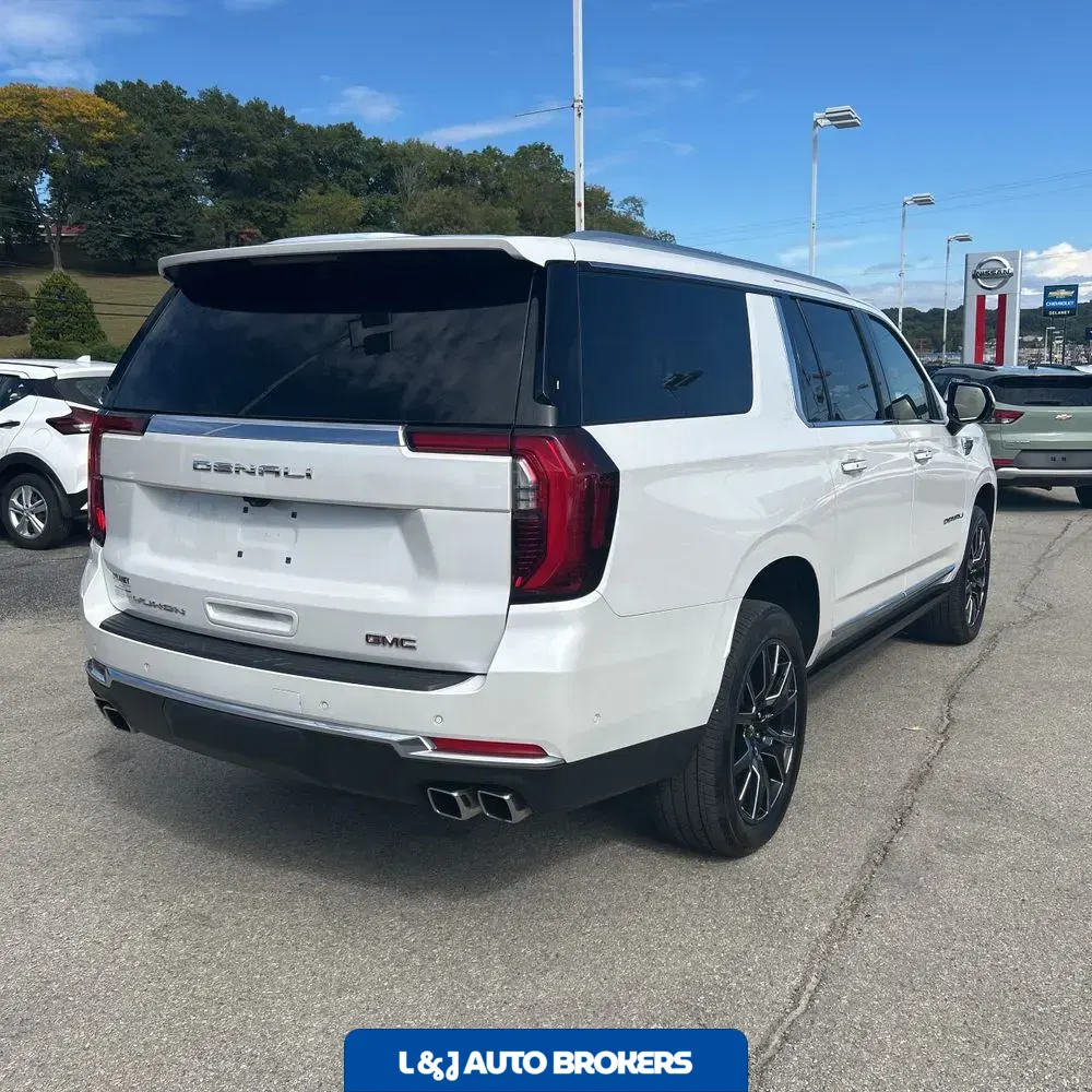 2025 GMC Yukon XL Denali