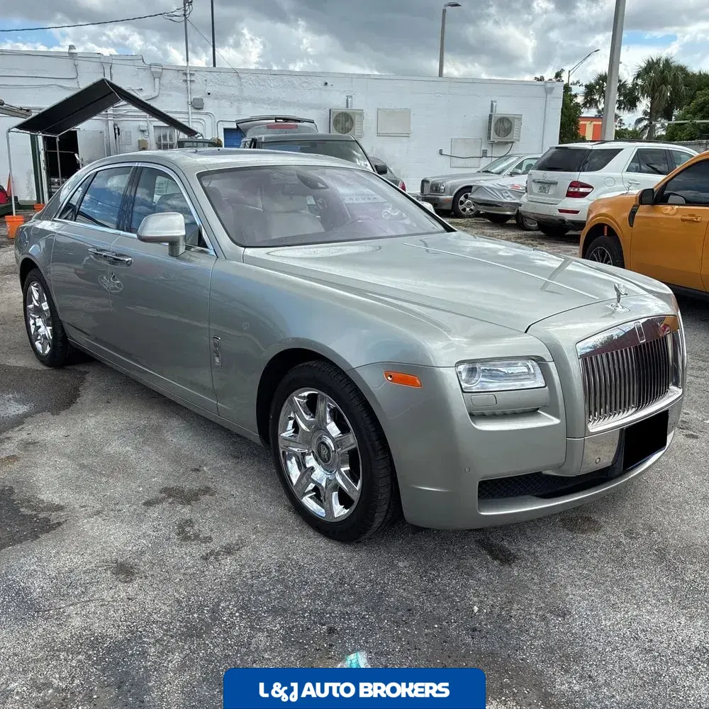 2012 Rolls Royce Ghost Base