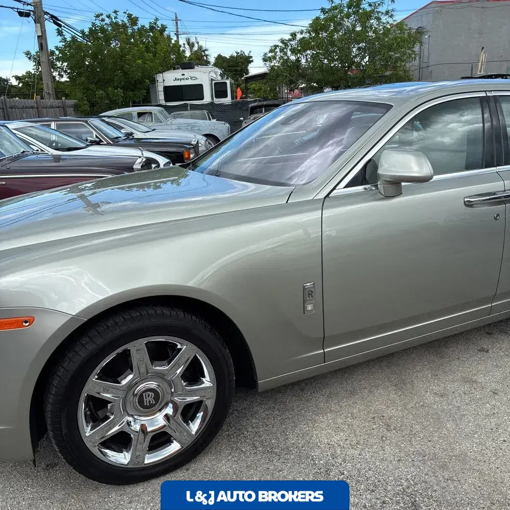 2012 Rolls Royce Ghost Base