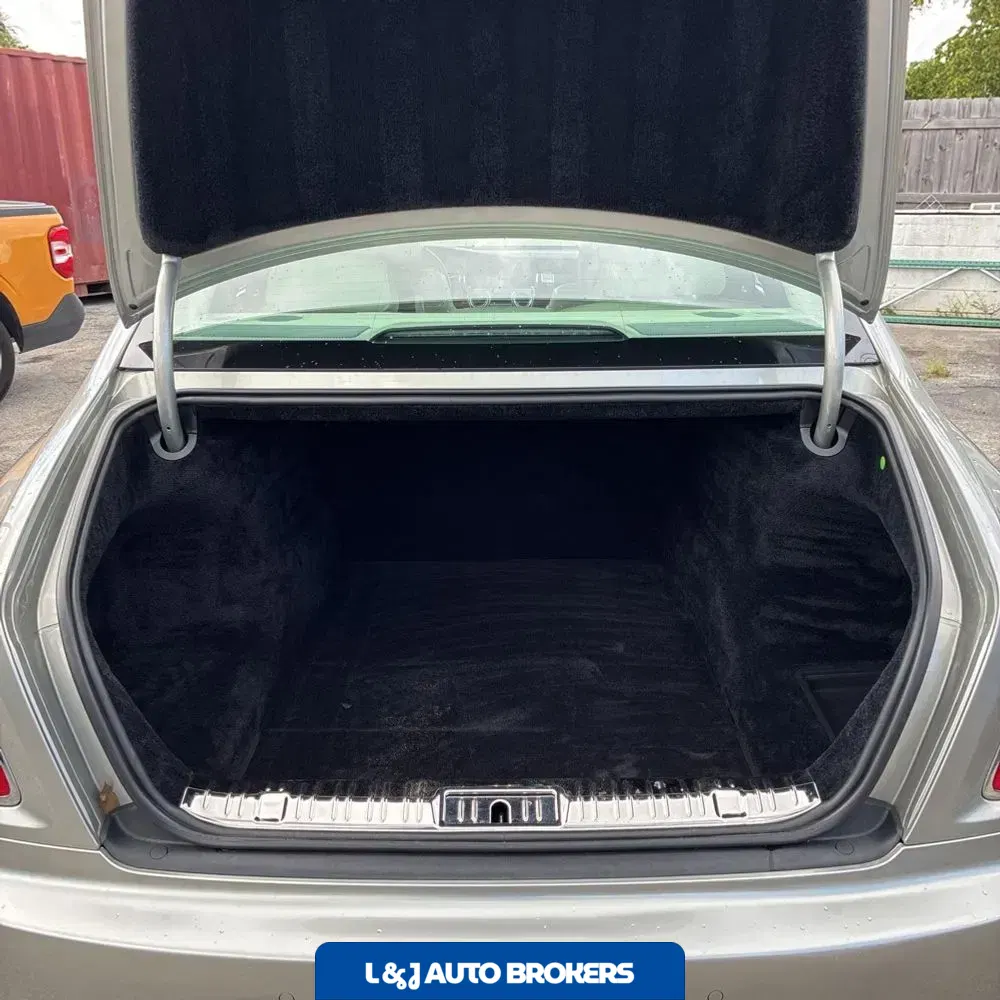 2012 Rolls Royce Ghost Base