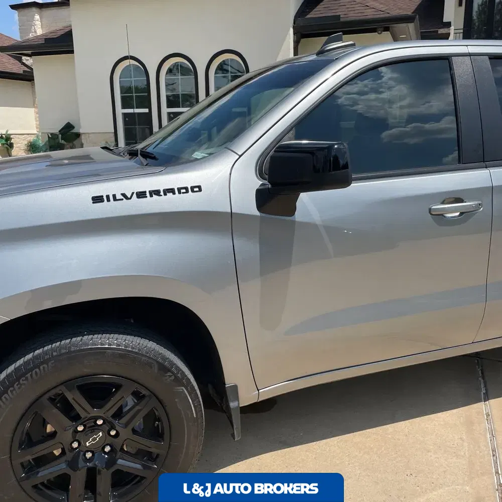 2024 Chevrolet Silverado 1500 RST
