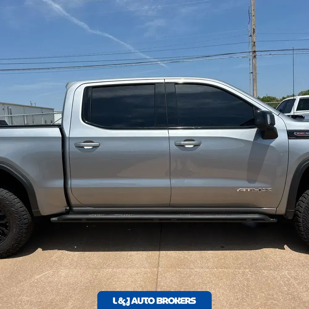 2023 GMC Sierra 1500 AT4X