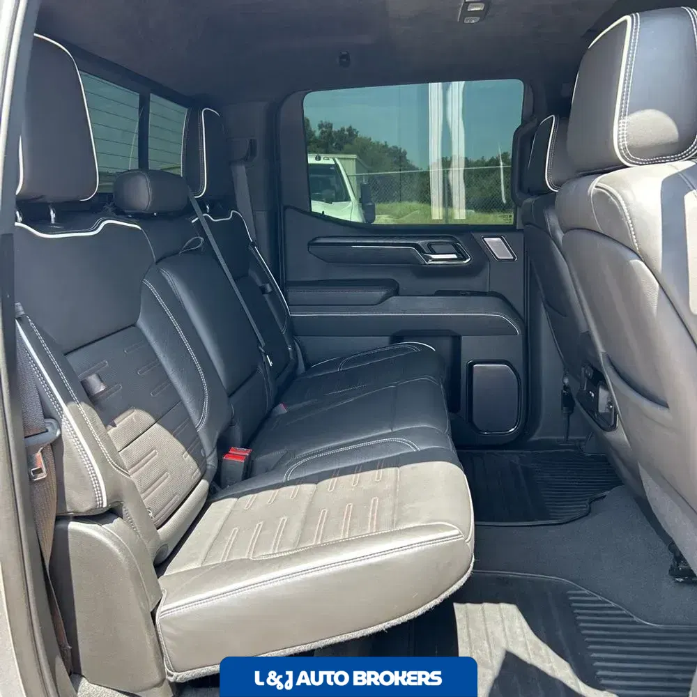 2023 GMC Sierra 1500 AT4X
