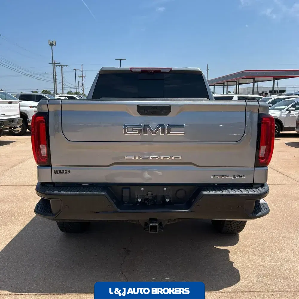 2023 GMC Sierra 1500 AT4X