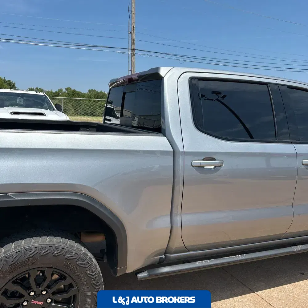 2023 GMC Sierra 1500 AT4X