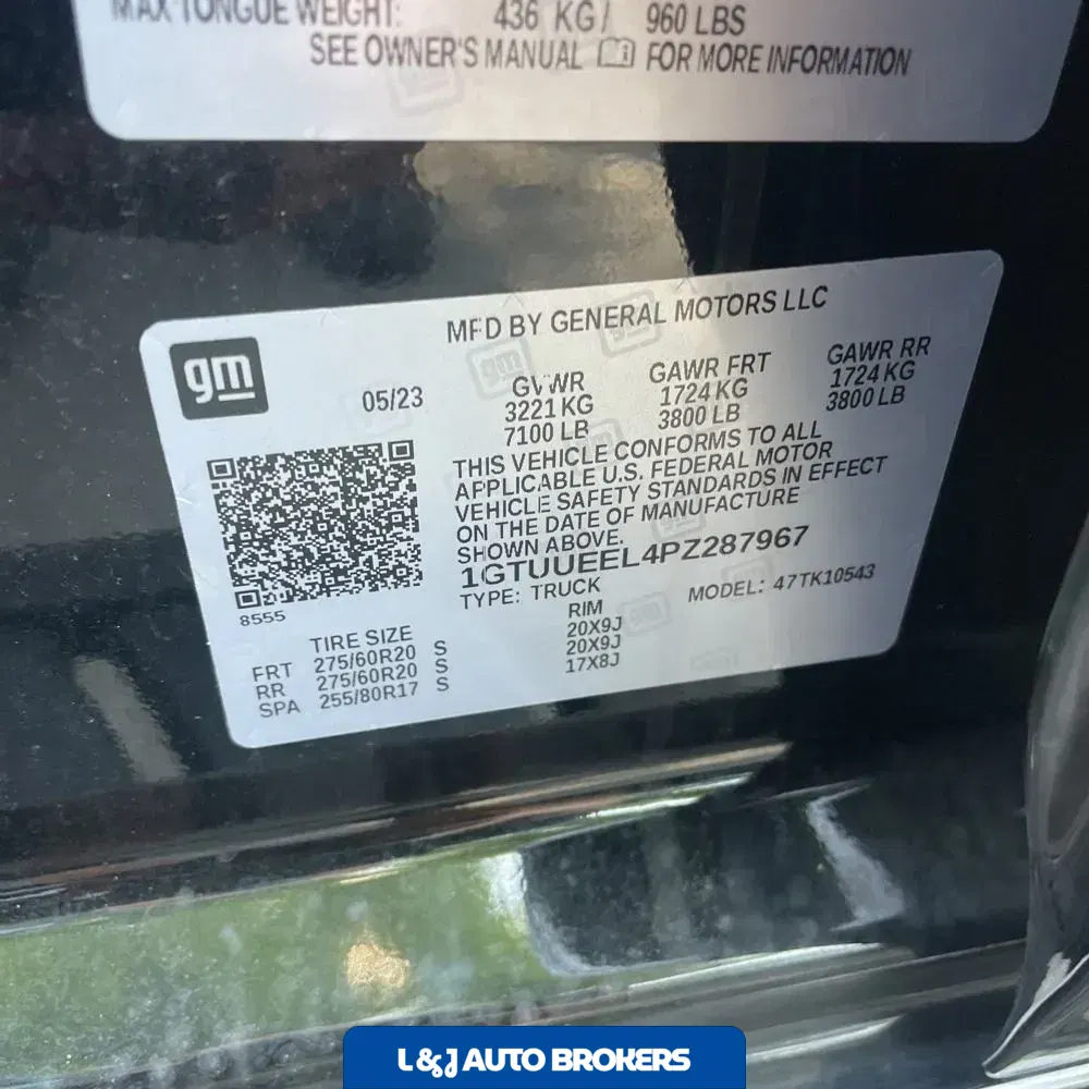 2023 GMC Sierra 1500 AT4