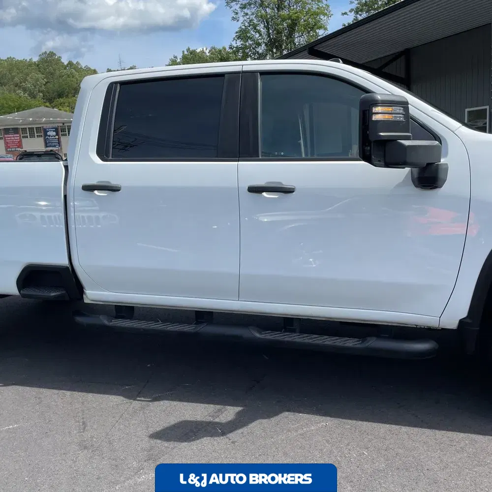 2023 Chevrolet Silverado 2500HD Custom
