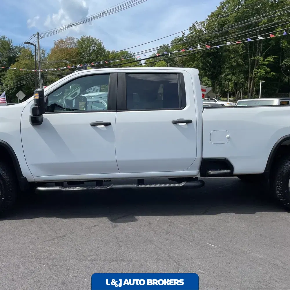 2023 Chevrolet Silverado 2500HD Custom