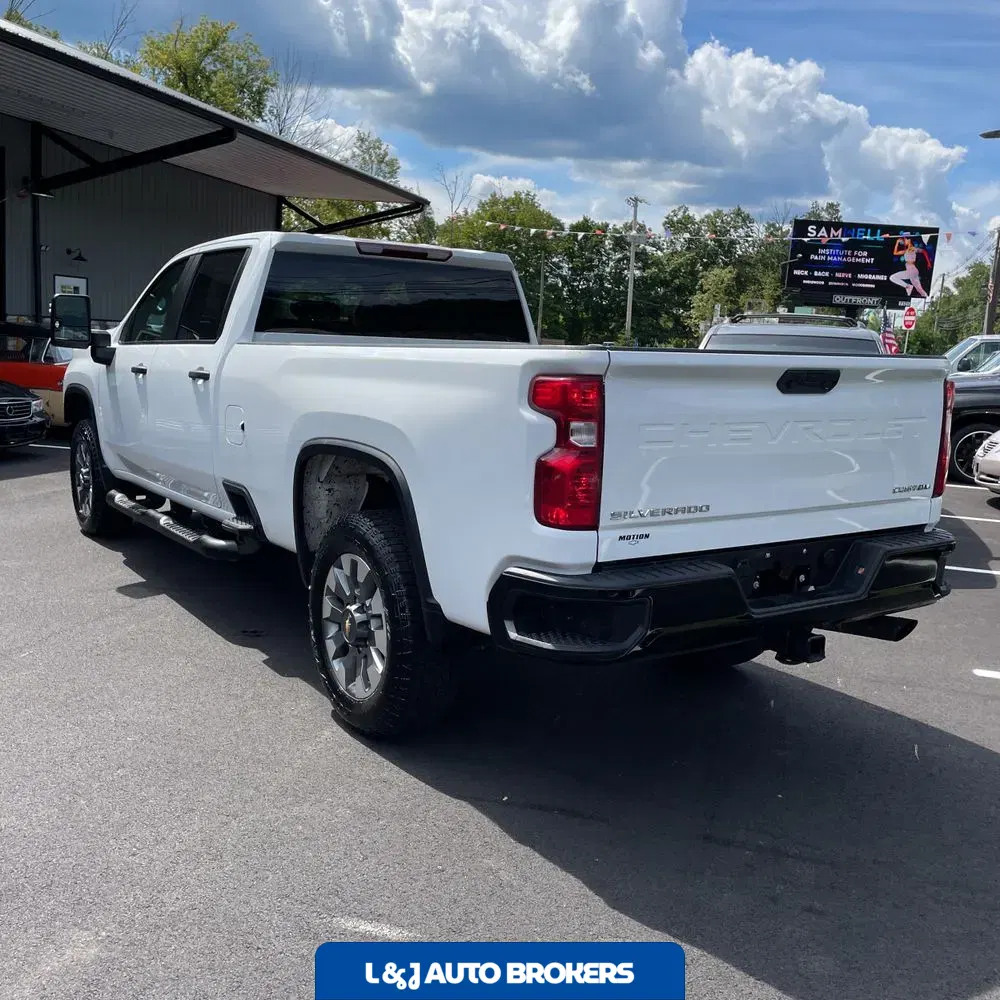 2023 Chevrolet Silverado 2500HD Custom