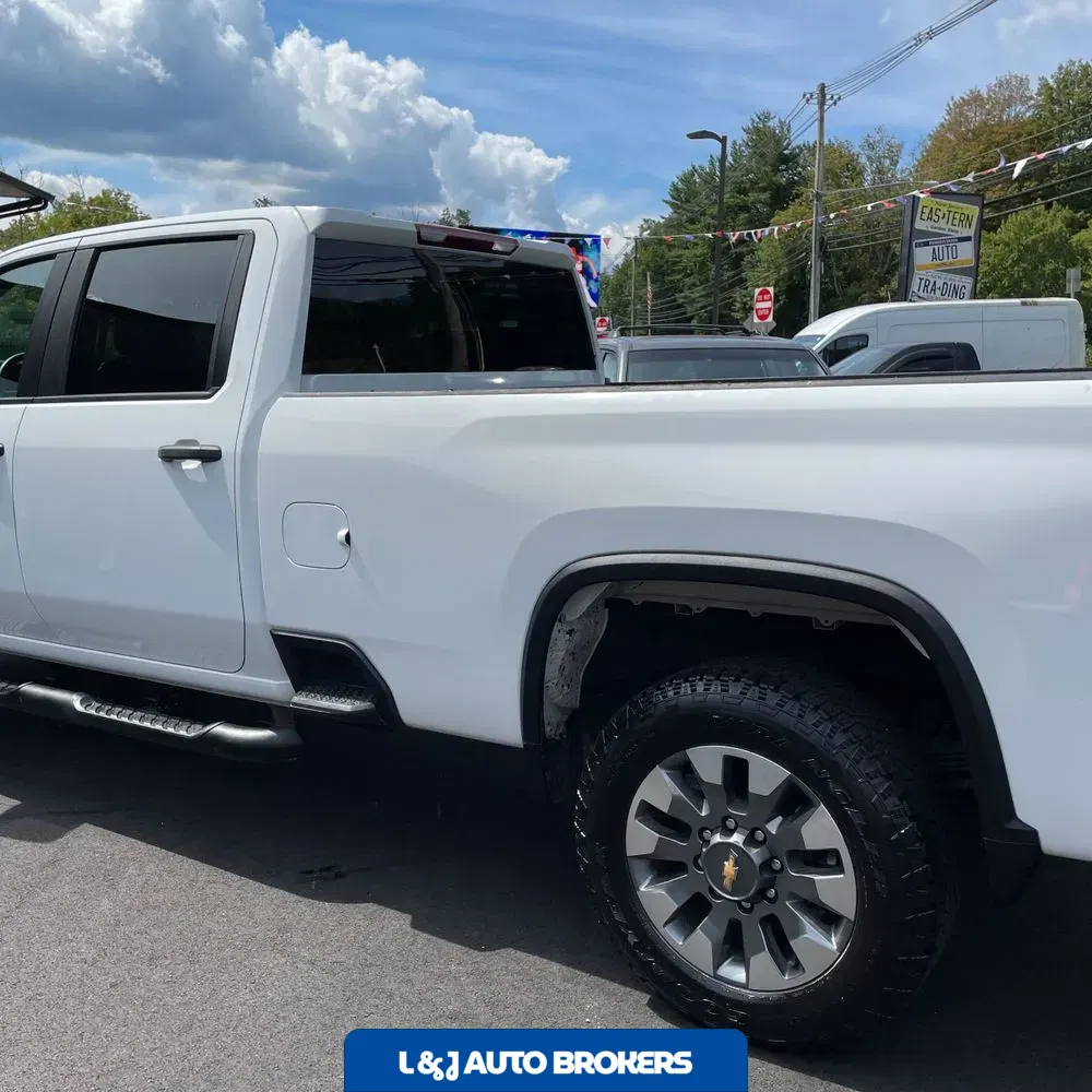 2023 Chevrolet Silverado 2500HD Custom