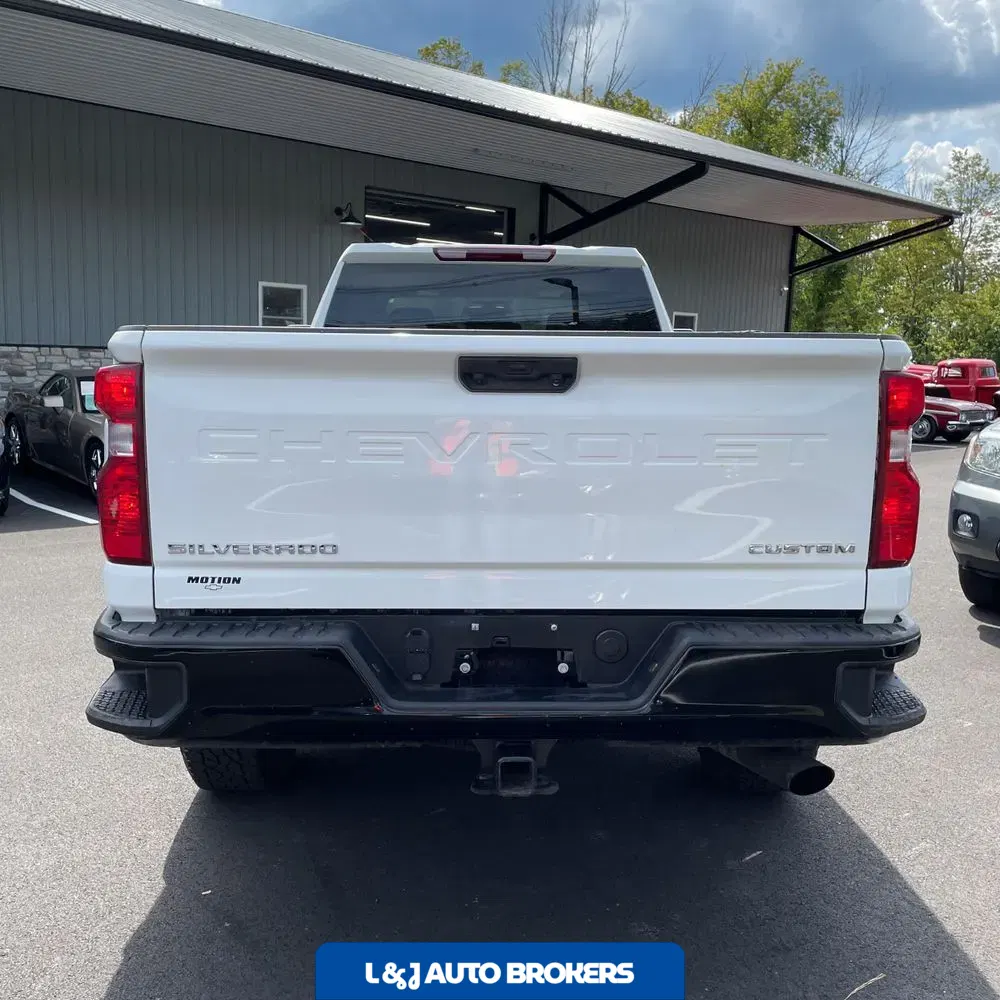 2023 Chevrolet Silverado 2500HD Custom