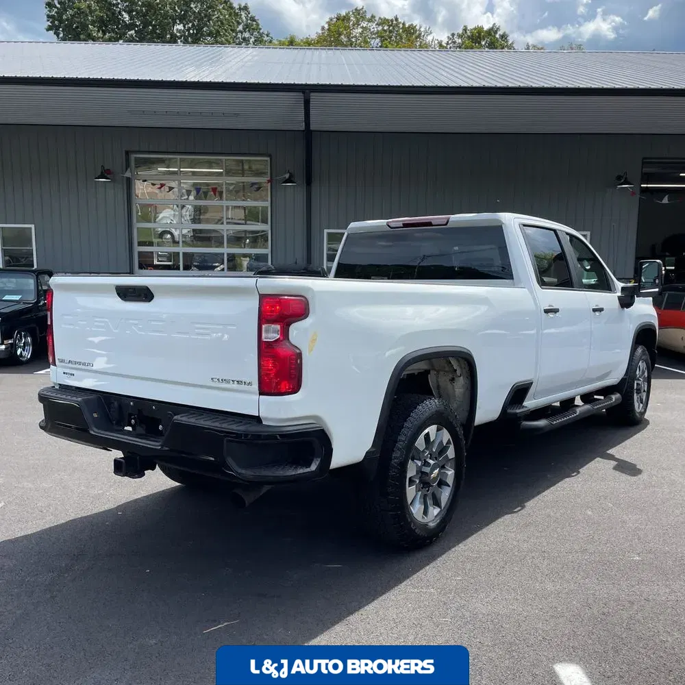 2023 Chevrolet Silverado 2500HD Custom