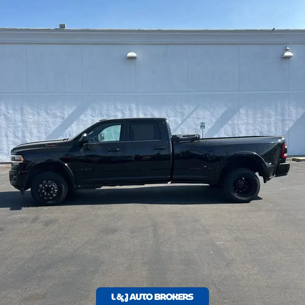 2020 Ram 3500 Laramie