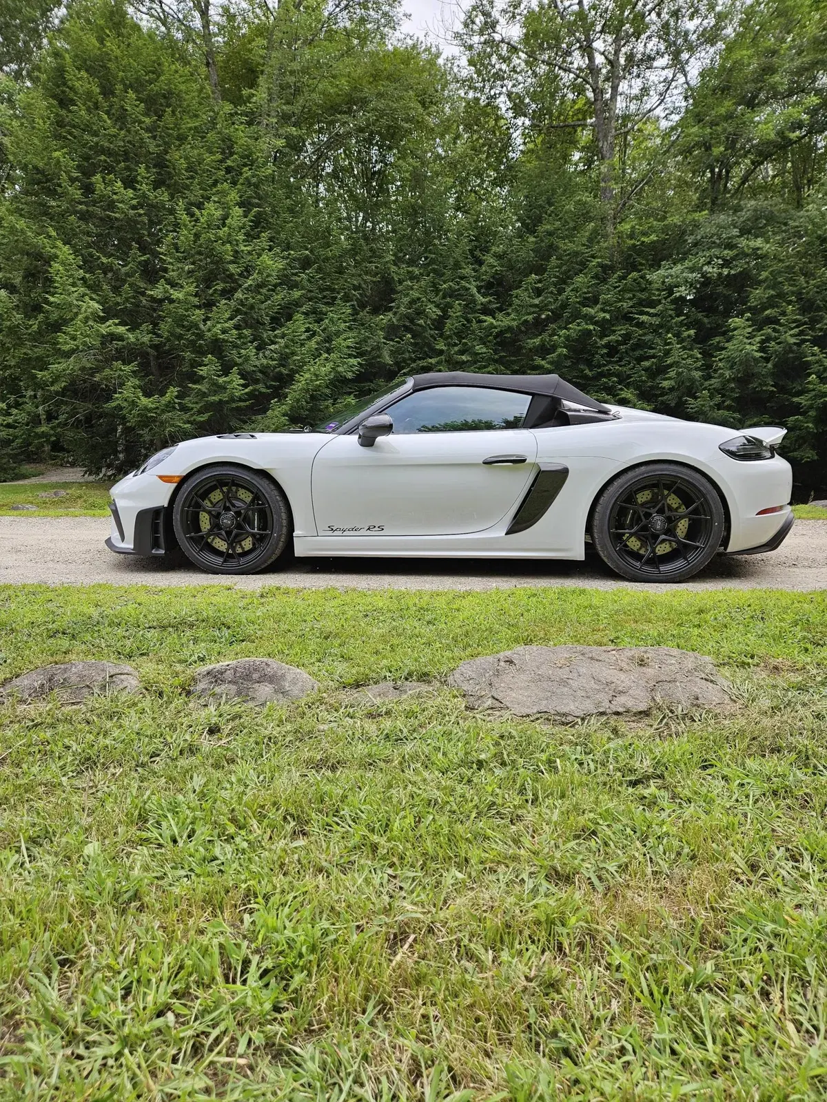 2024 Porsche 718 Spyder RS Weissach