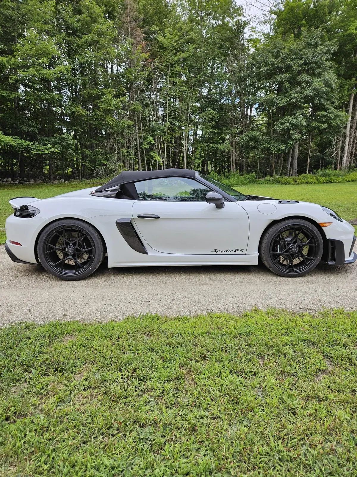 2024 Porsche 718 Spyder RS Weissach