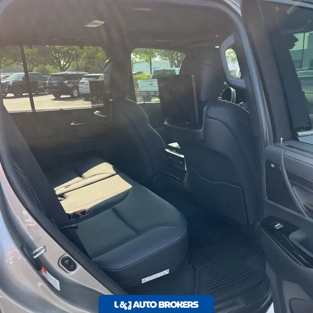 2024 Lexus LX 600 Luxury