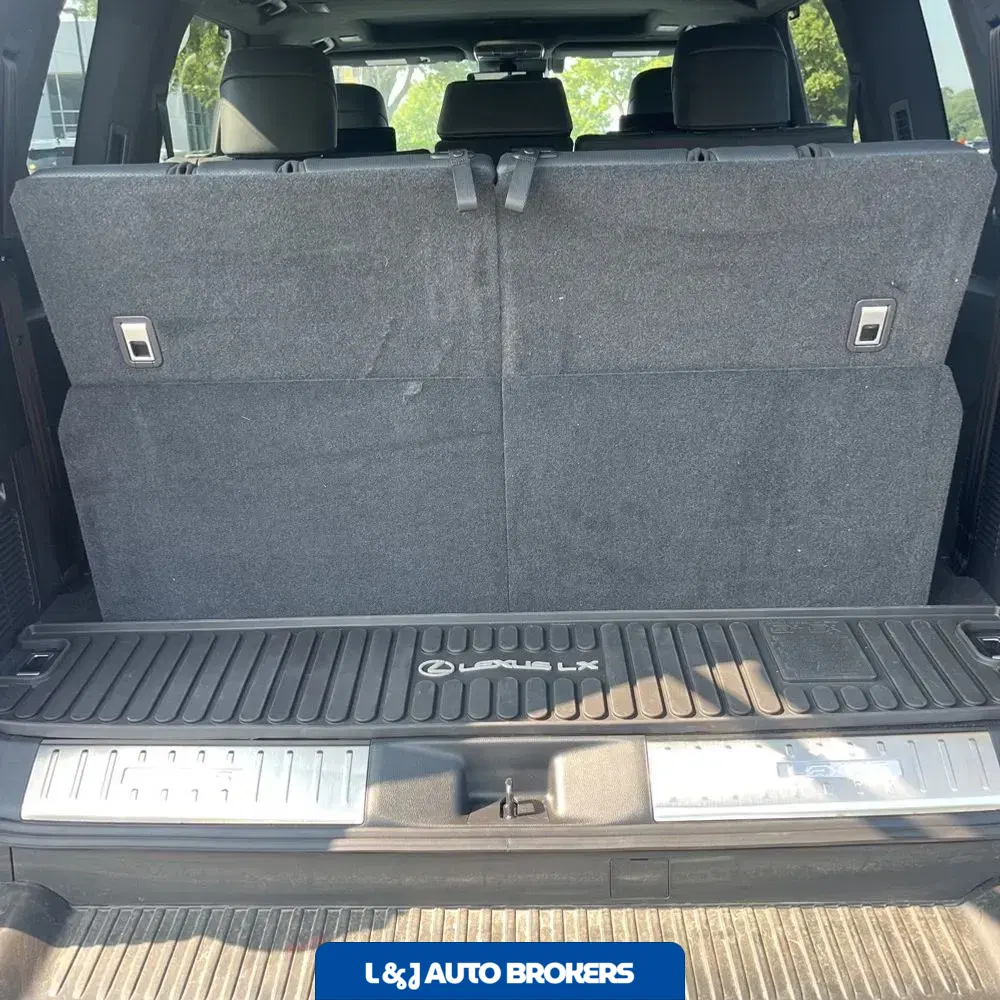 2024 Lexus LX 600 Luxury