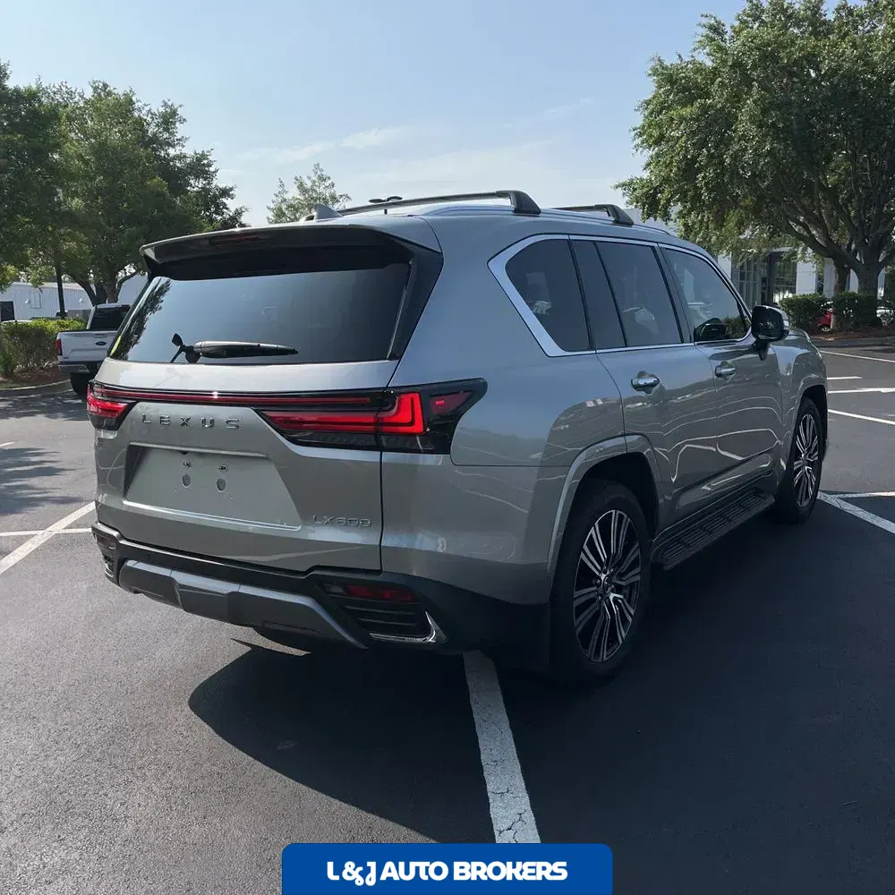 2024 Lexus LX 600 Luxury