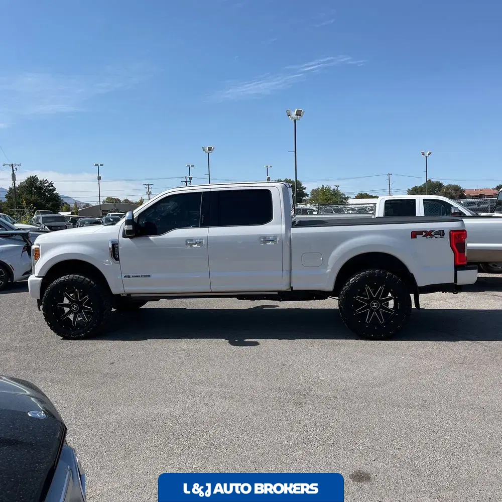 2019 Ford F-350 Super Duty Platinum