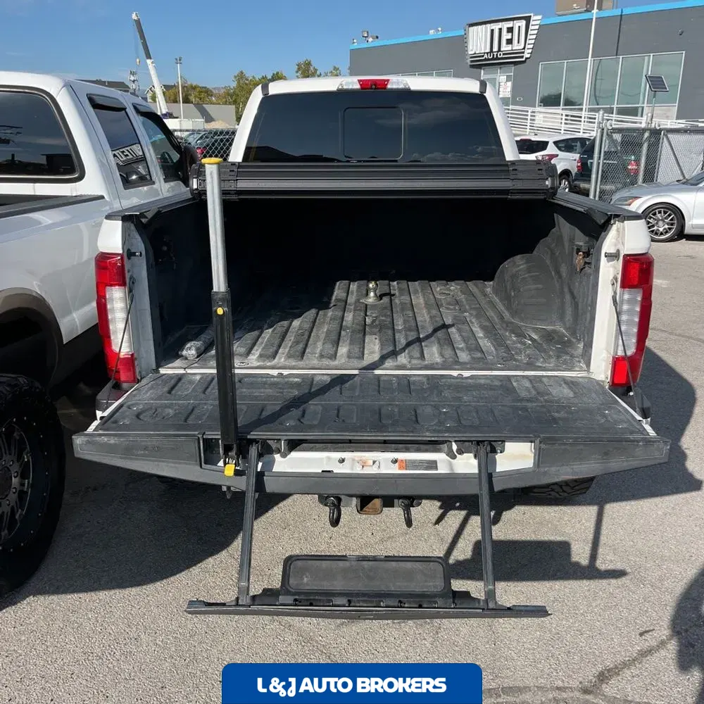 2019 Ford F-350 Super Duty Platinum