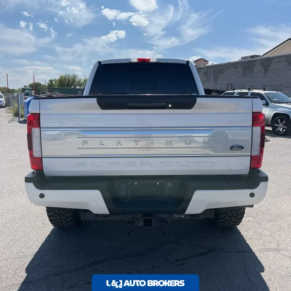 2019 Ford F-350 Super Duty Platinum