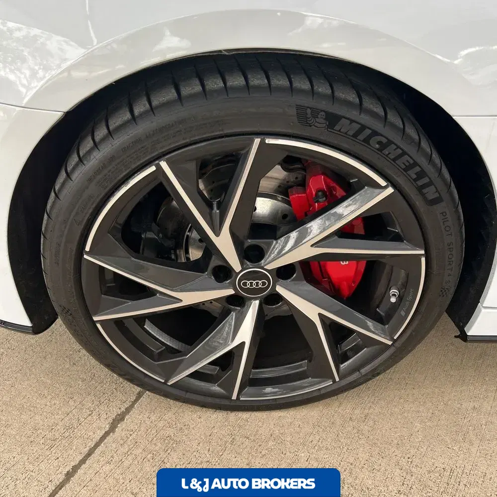 2023 Audi R8 V10 Performance