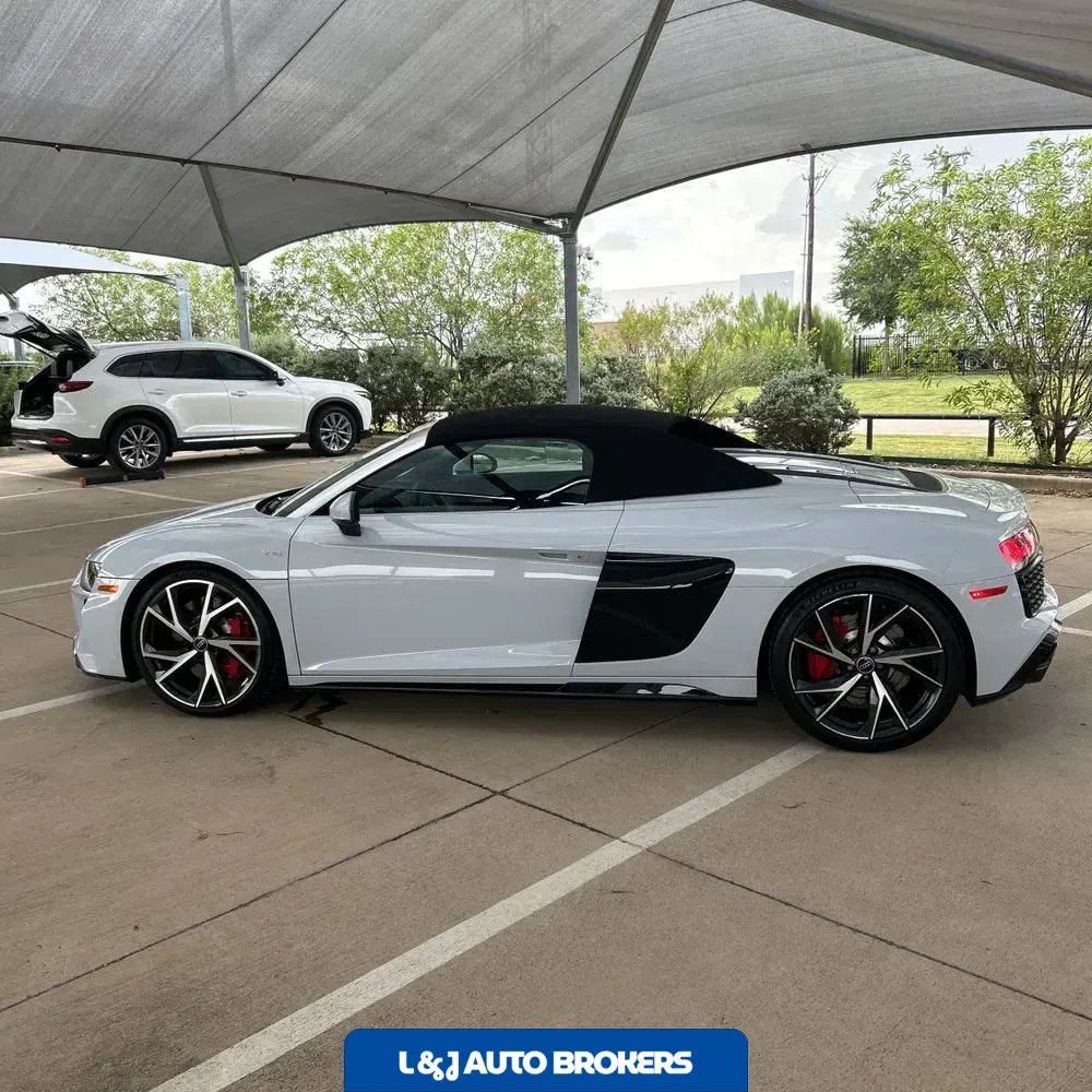 2023 Audi R8 V10 Performance