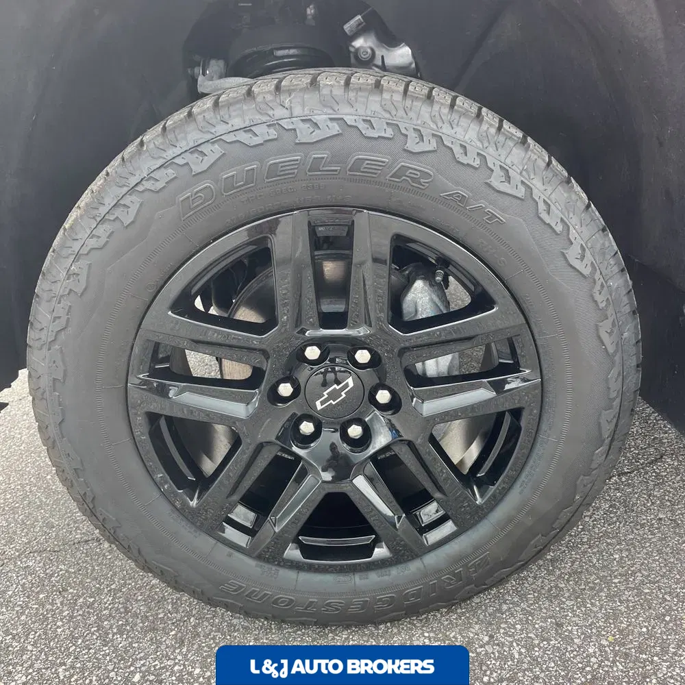 2025 Chevrolet Silverado 1500 LT Trail Boss