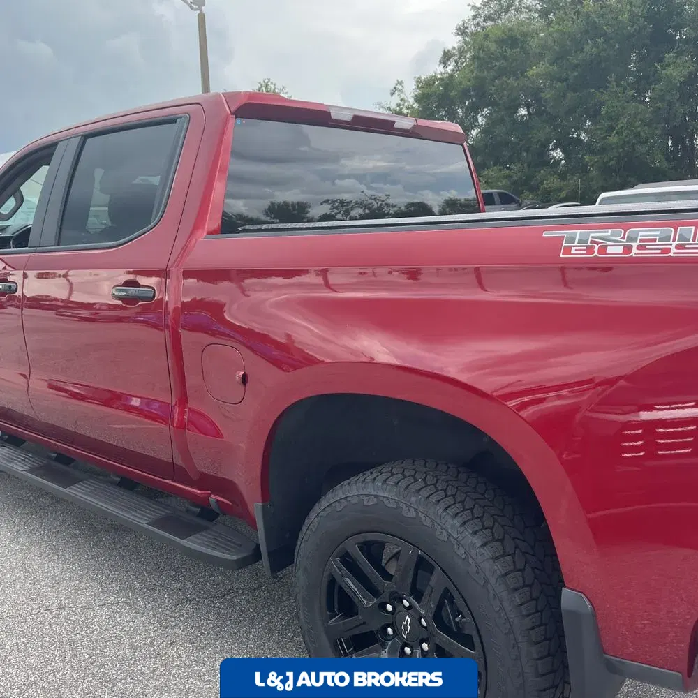 2025 Chevrolet Silverado 1500 LT Trail Boss