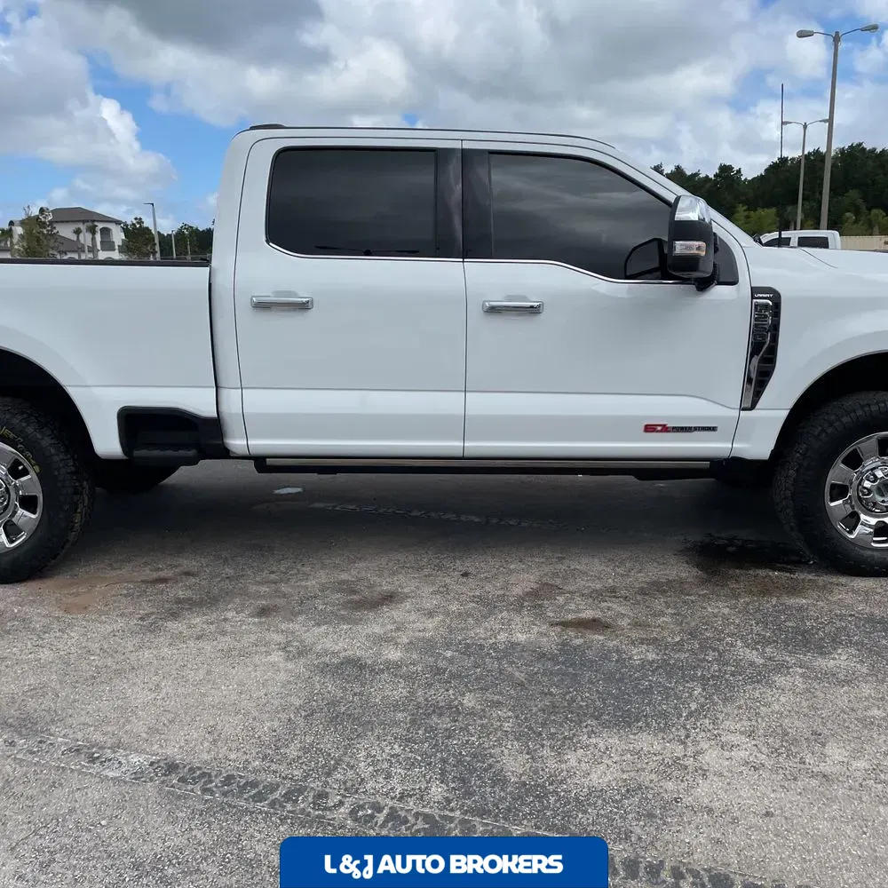 2023 Ford F-250 Super Duty Lariat