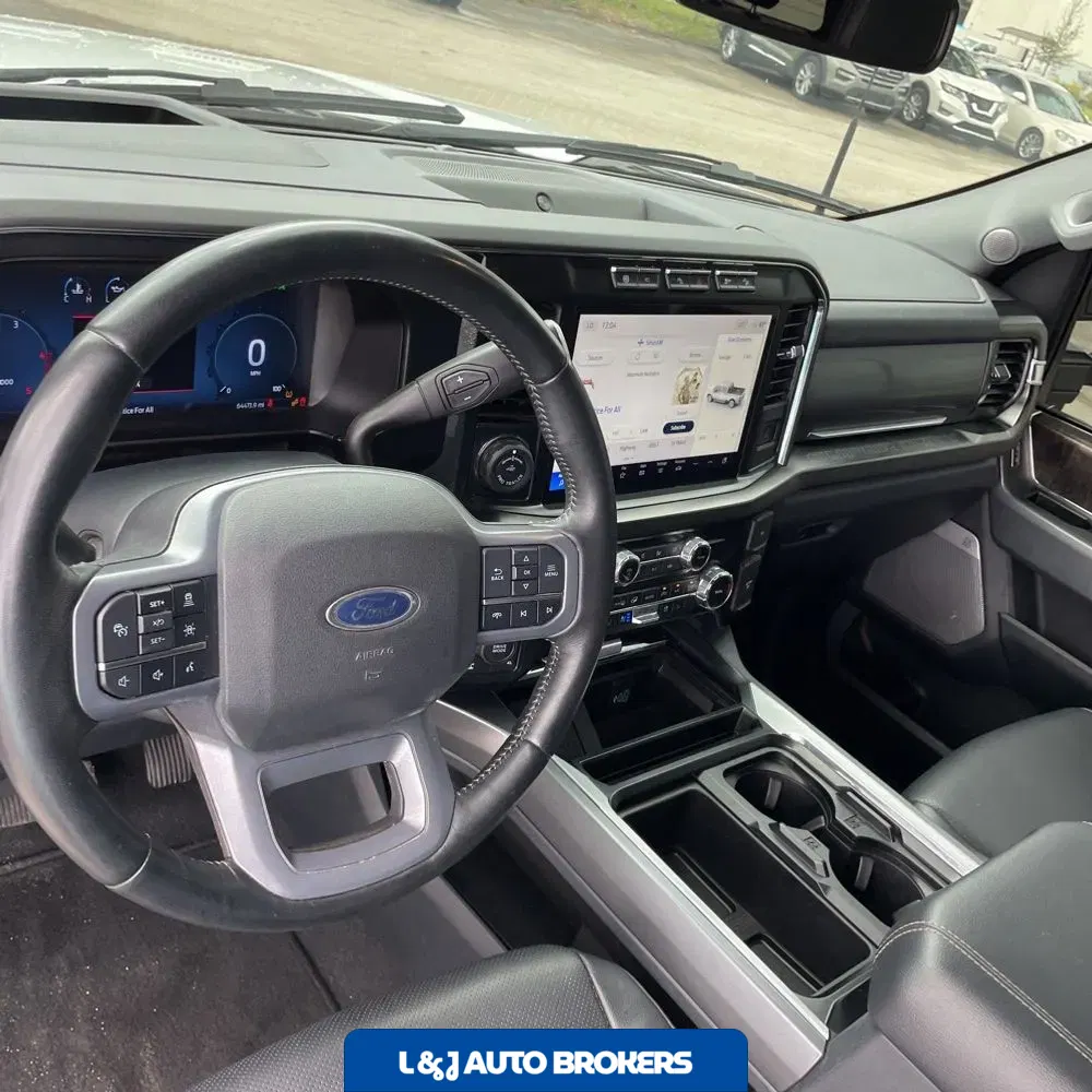 2023 Ford F-250 Super Duty Lariat