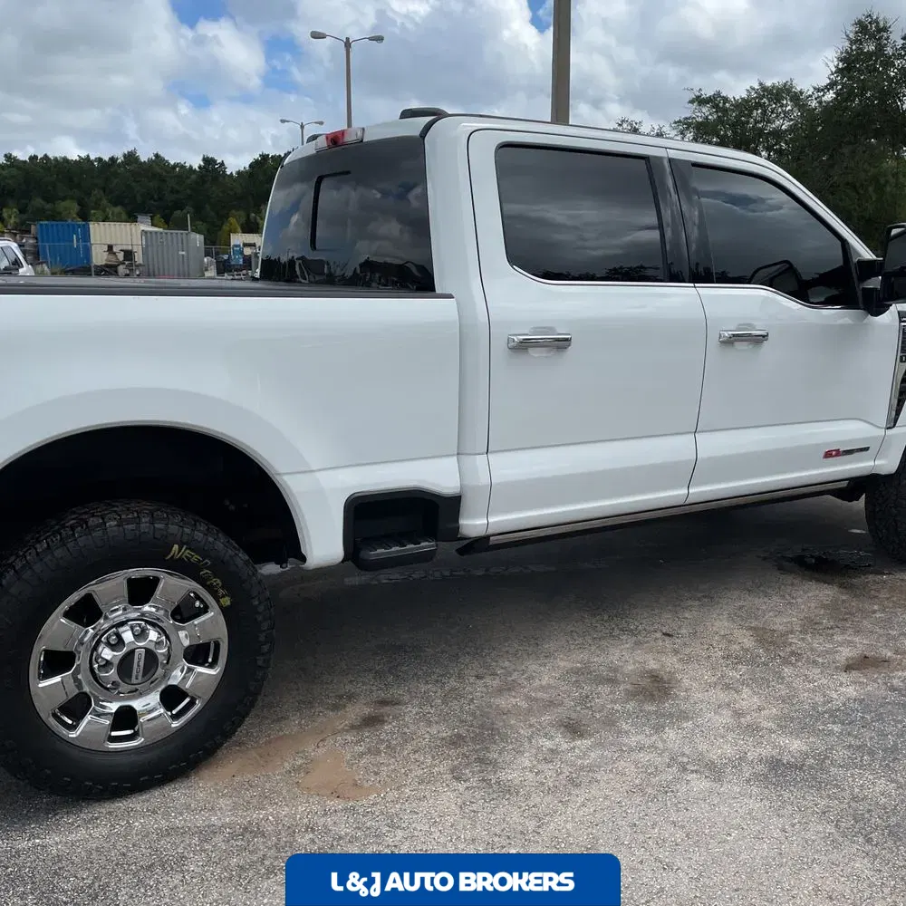 2023 Ford F-250 Super Duty Lariat