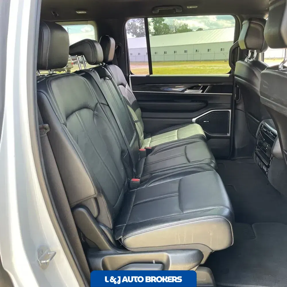 2022 Jeep Wagoneer Series II
