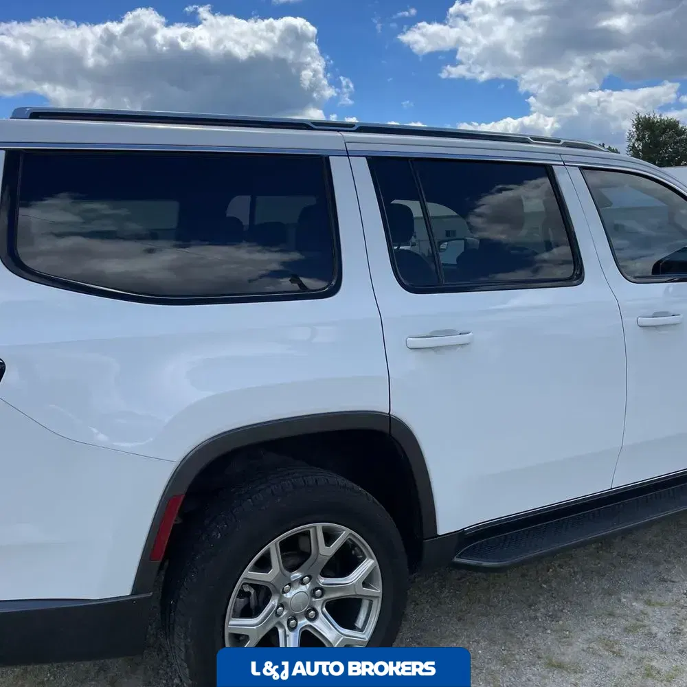 2022 Jeep Wagoneer Series II