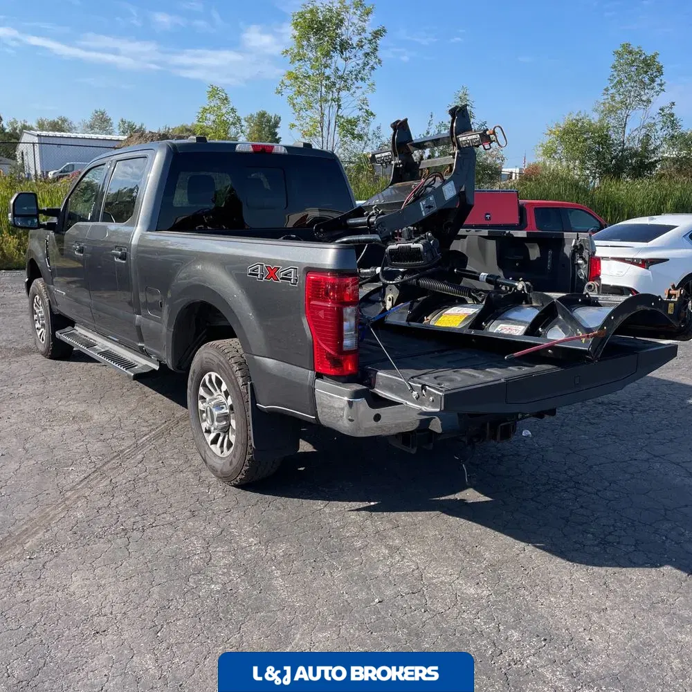 2020 Ford F-350 Super Duty Lariat